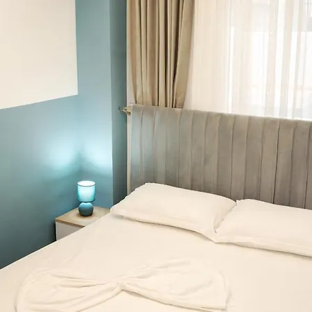 Luris Hotell Golem (Tirana)