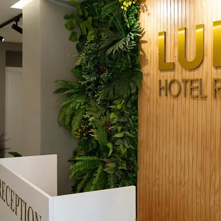 Luris 4* Golem (Tirana)