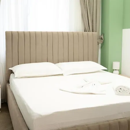 Luris Hotell 4*