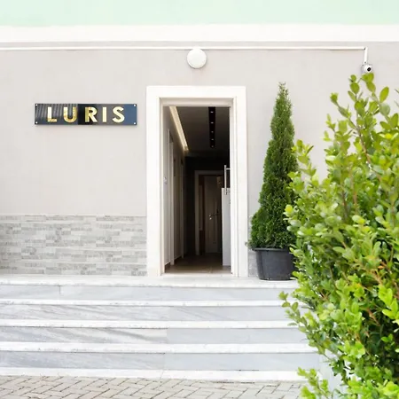 Hotel Luris Golem (Tirana)